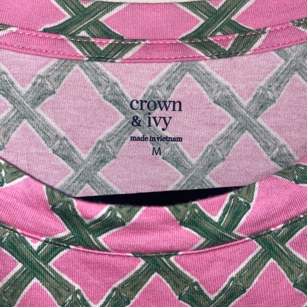 Crown & Ivy Pink and Green Diamond Pattern Top - Picture 3 of 5